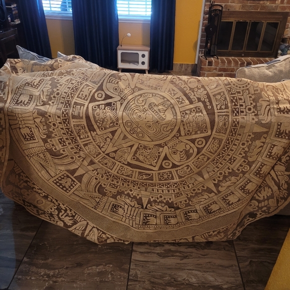 table cloth - Picture 2 of 4